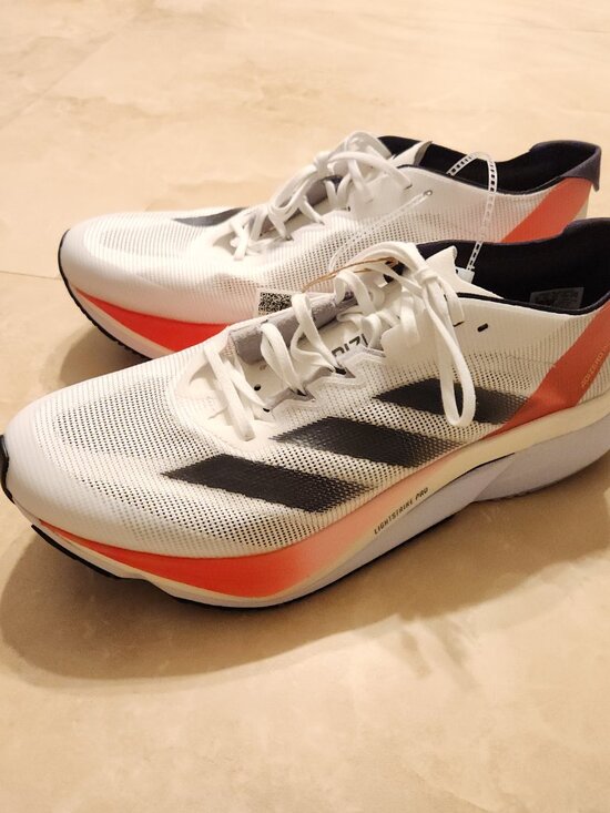 Adidas Adizero Boston 12 Men Running Shoe White Aurora Solar Red IF9210 SZ 10 US main image 4